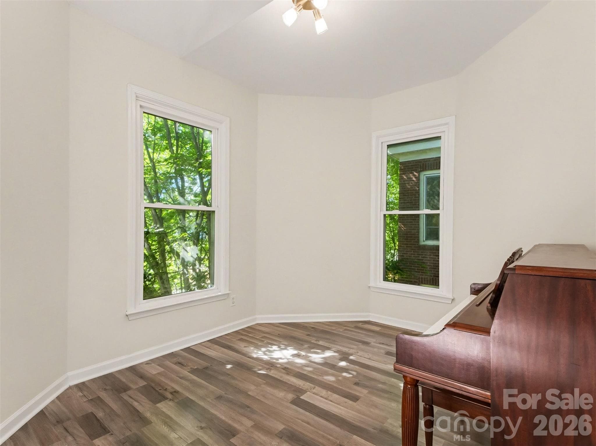 Condominium at 306 S Cedar Street, Charlotte, photo 10 of 30