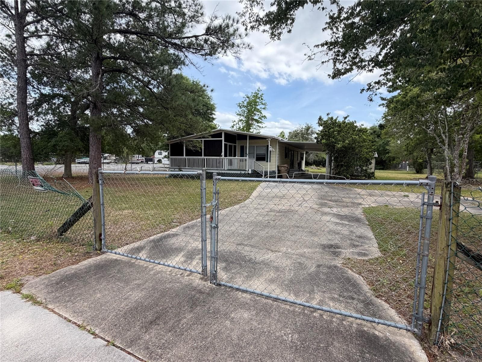 Mobile Home at 24138 PANTHER RD, ASTOR, photo 4 of 49