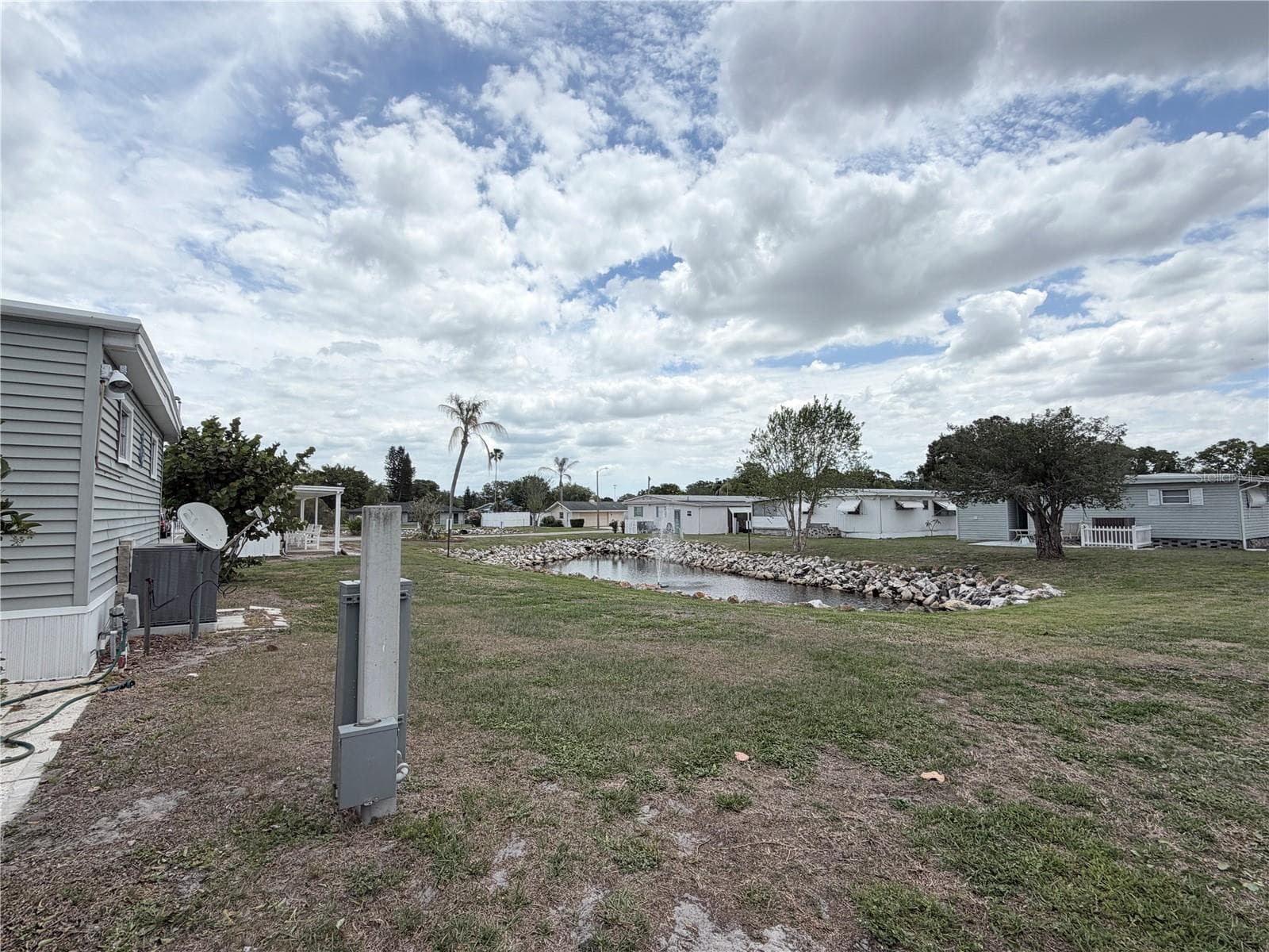 Mobile Home at 2331 BELLEAIR RD #529, CLEARWATER, photo 43 of 52