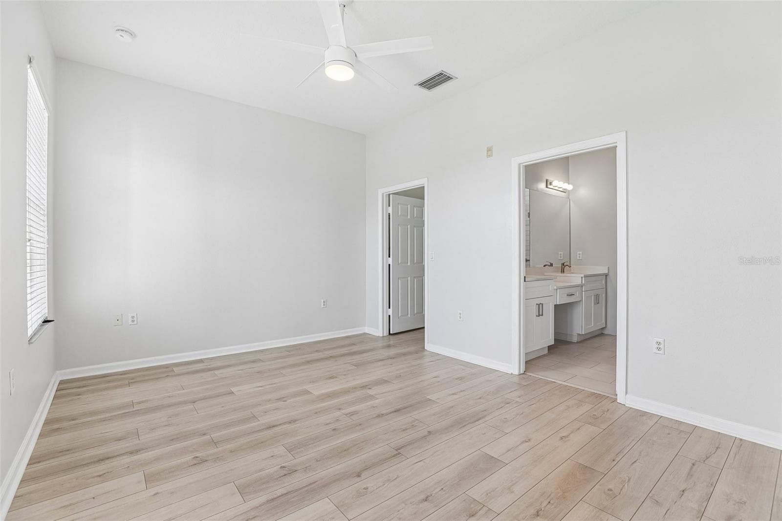 Condominium at 2315 UPPER PARK RD #302, ORLANDO, photo 20 of 35