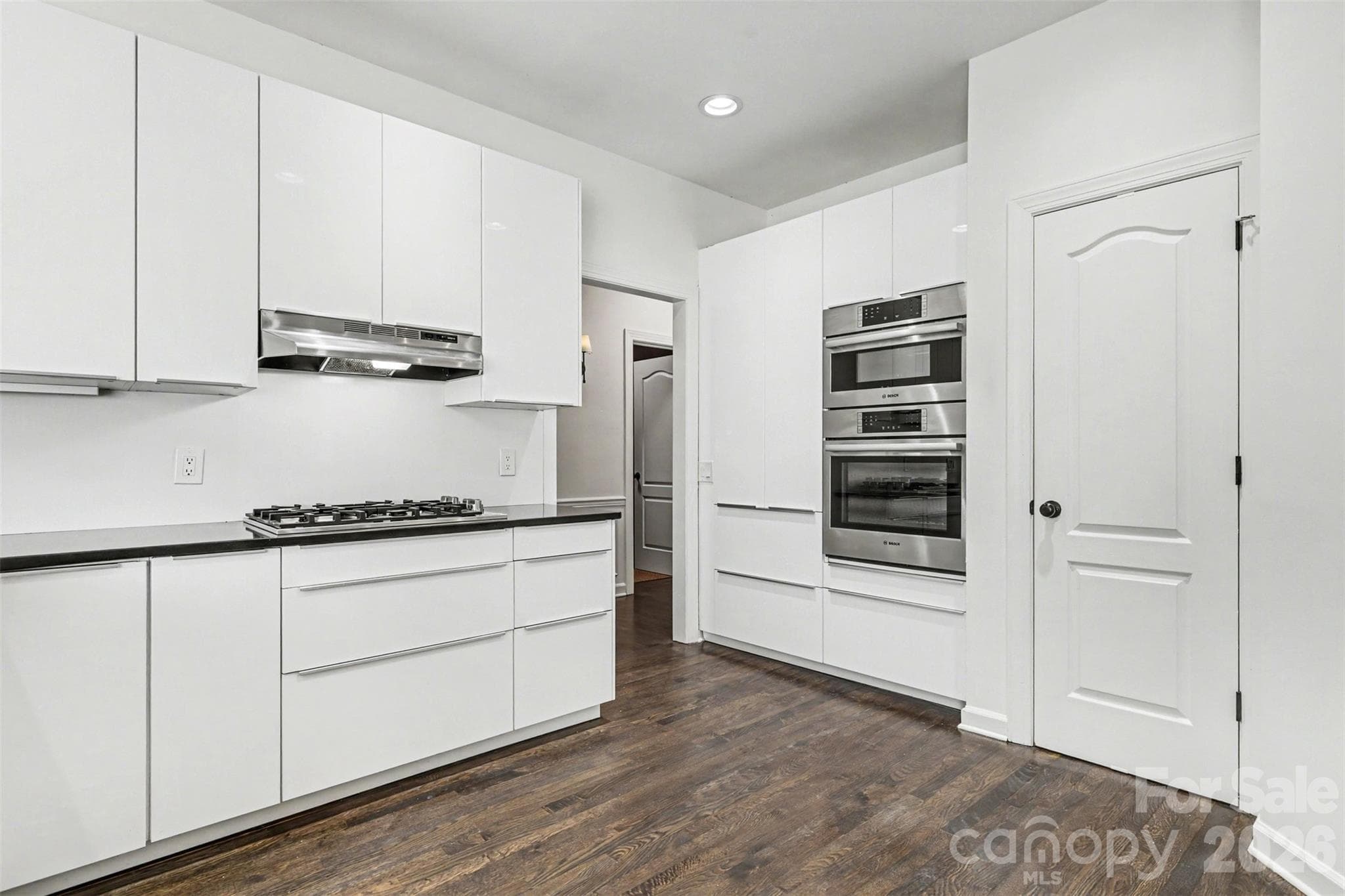 Single Family Residence at Charlotte, photo 7 of 36