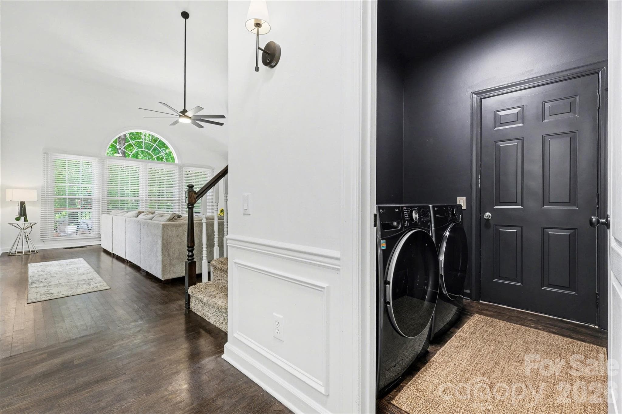 Single Family Residence at 6213 Knightsgate Court, Charlotte, photo 25 of 36