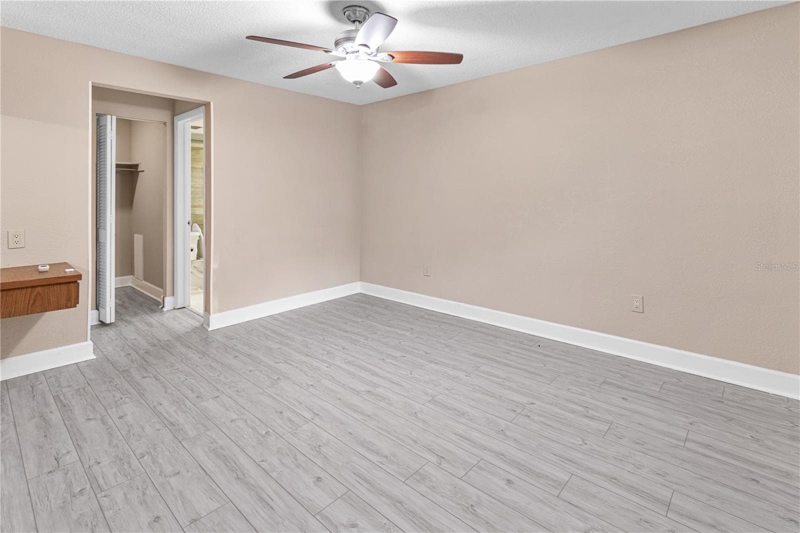 Single Family Residence at 1929 VALENCIA WAY, CLEARWATER, photo 9 of 45
