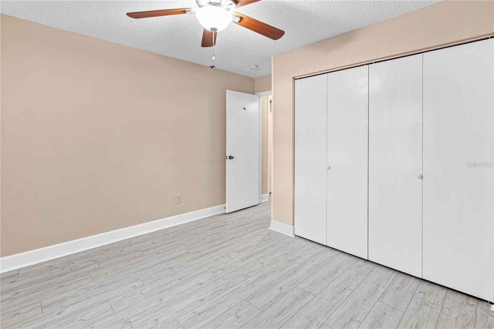 Single Family Residence at 1929 VALENCIA WAY, CLEARWATER, photo 17 of 45