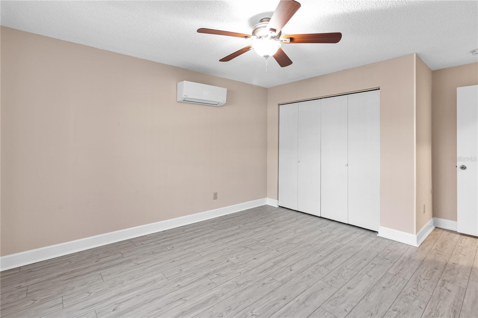 Single Family Residence at 1929 VALENCIA WAY, CLEARWATER, photo 21 of 45