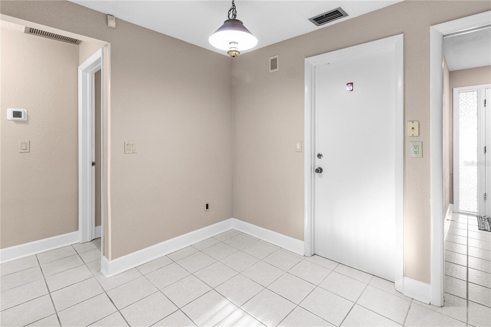 Single Family Residence at 1929 VALENCIA WAY, CLEARWATER, photo 23 of 45