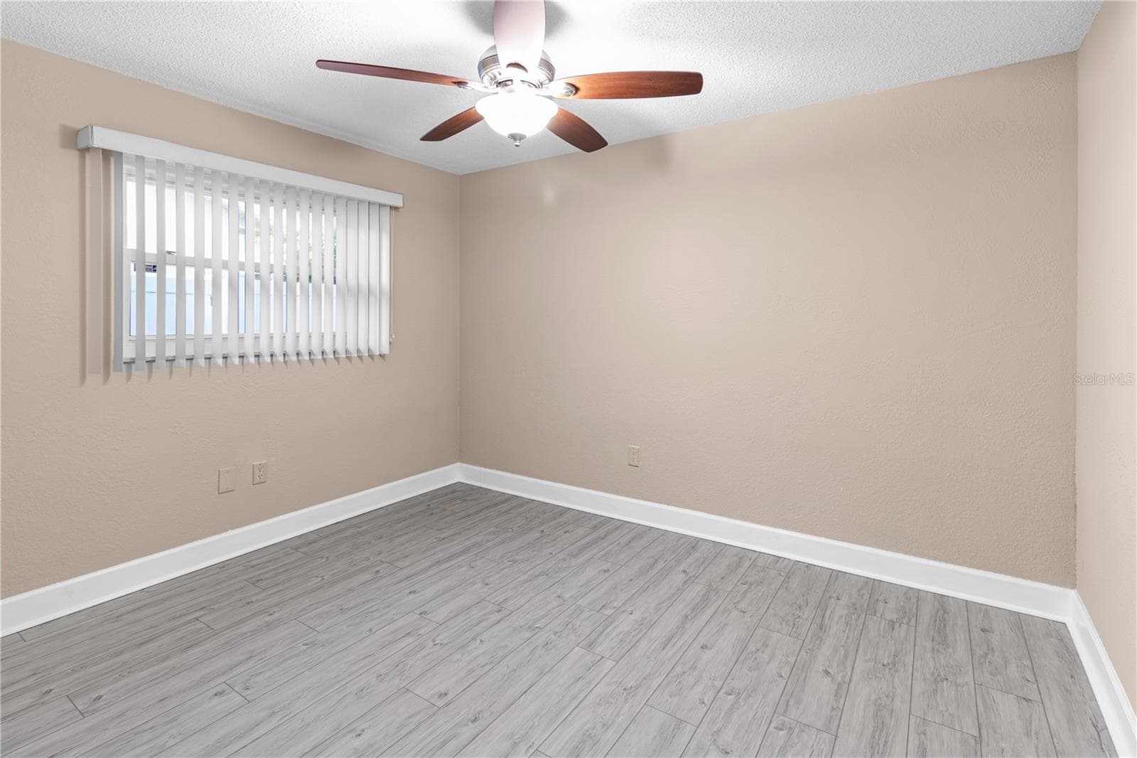 Single Family Residence at 1929 VALENCIA WAY, CLEARWATER, photo 24 of 45