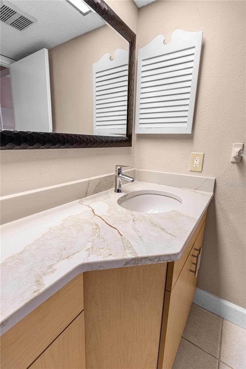 Single Family Residence at 1929 VALENCIA WAY, CLEARWATER, photo 40 of 45