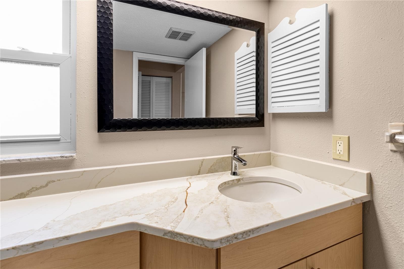 Single Family Residence at 1929 VALENCIA WAY, CLEARWATER, photo 42 of 45
