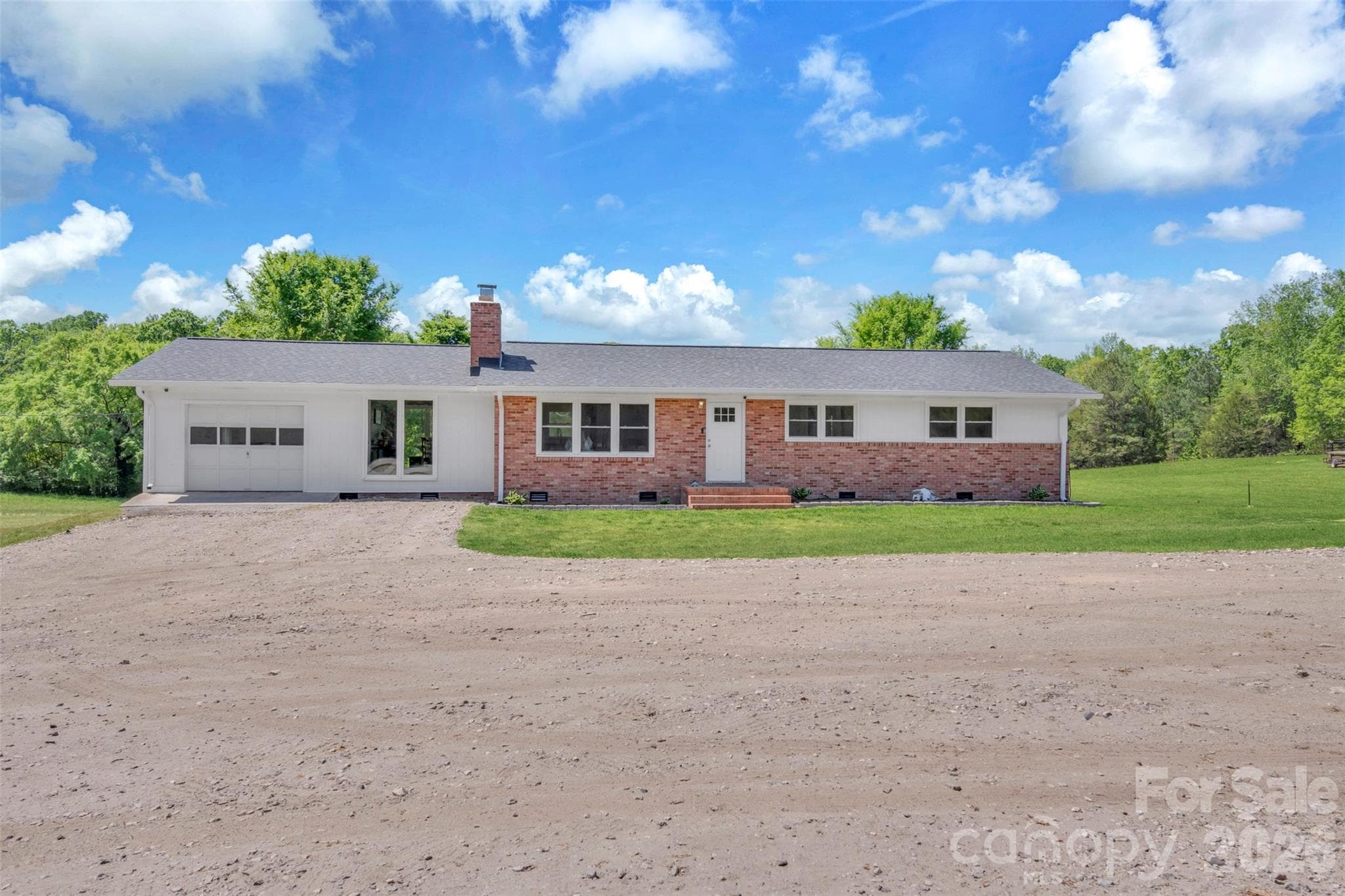 Single Family Residence at 1958 Boyd Road, Blackstock, photo 5 of 42