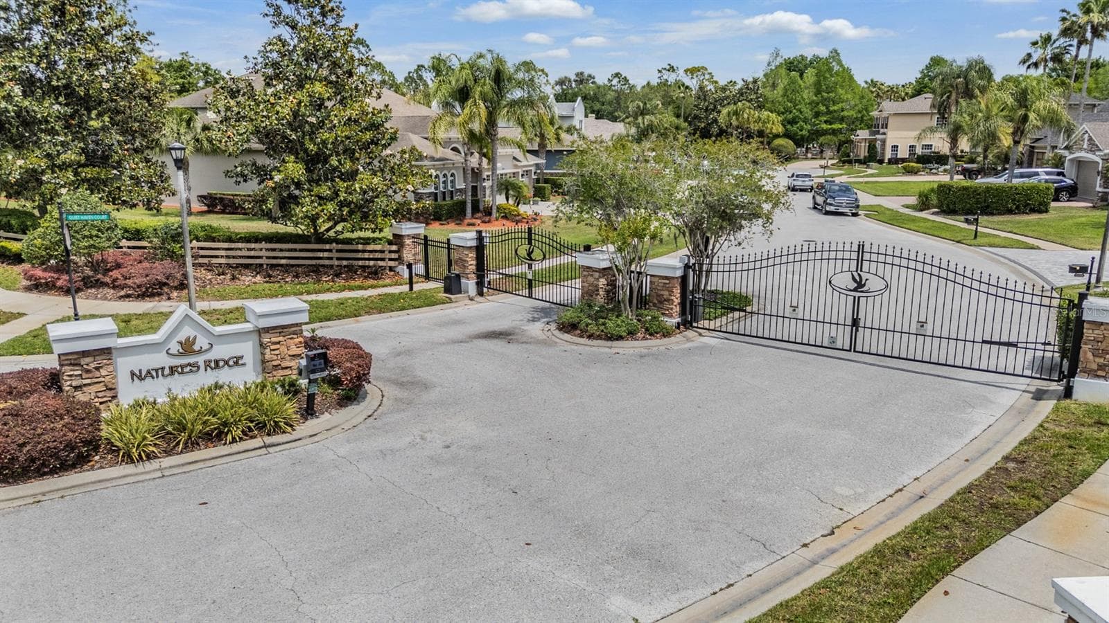 Private Gated Street - 21246 QUIET HAVEN CT, LAND O LAKES
