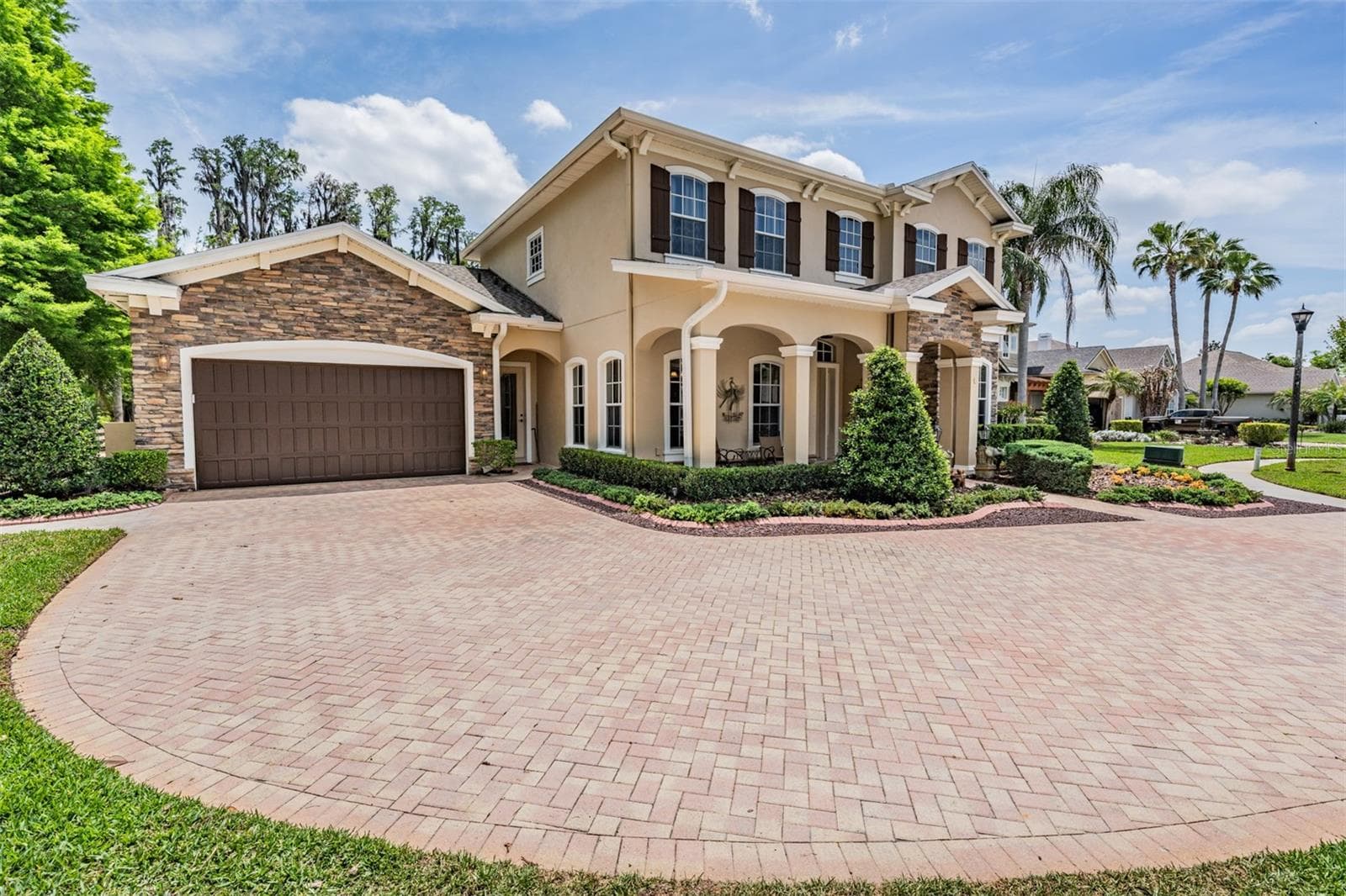 Driveway holds 10 cars - 21246 QUIET HAVEN CT, LAND O LAKES