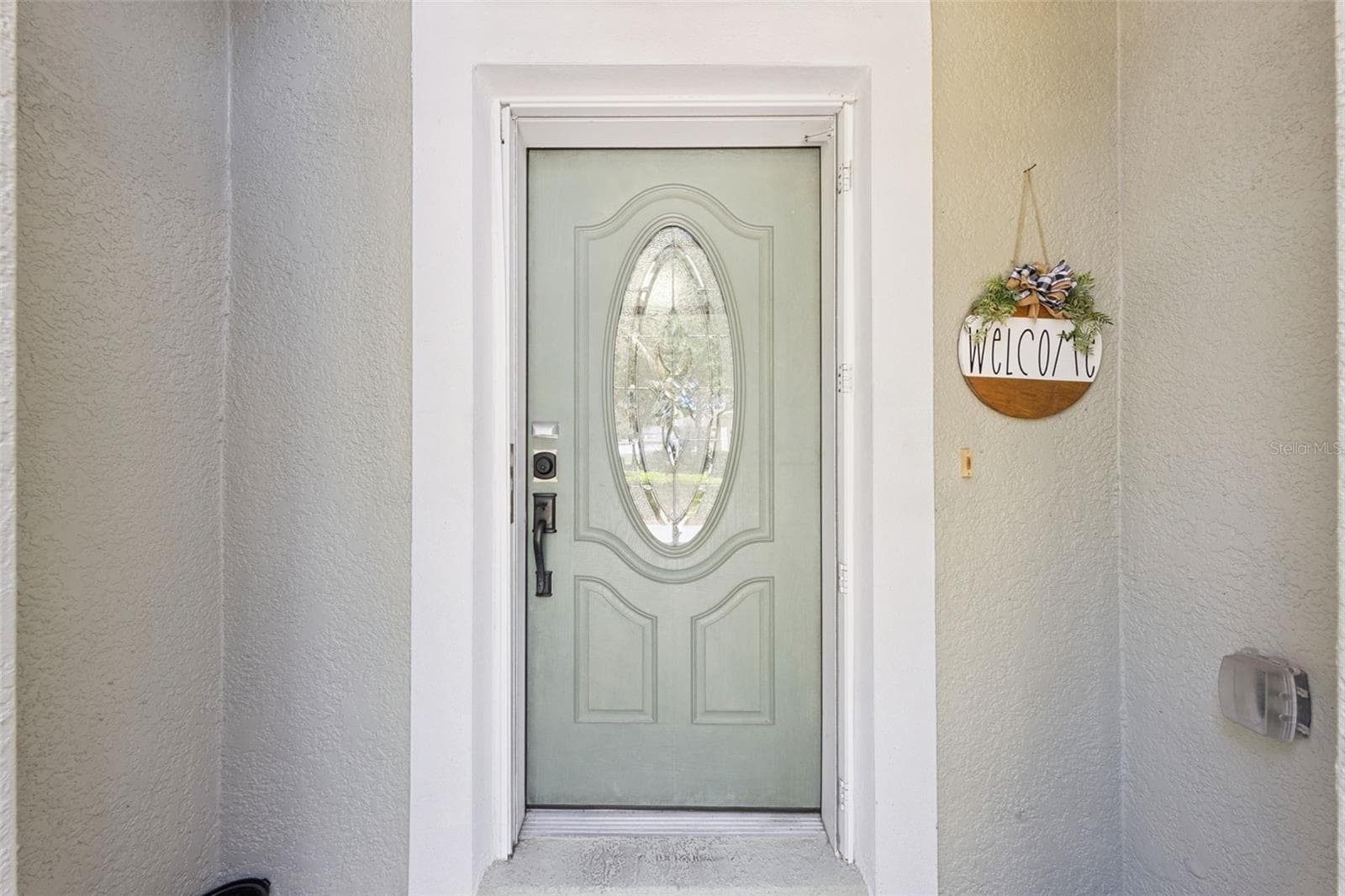 Single Family Residence at 6220 BELDON DR, MOUNT DORA, photo 7 of 25