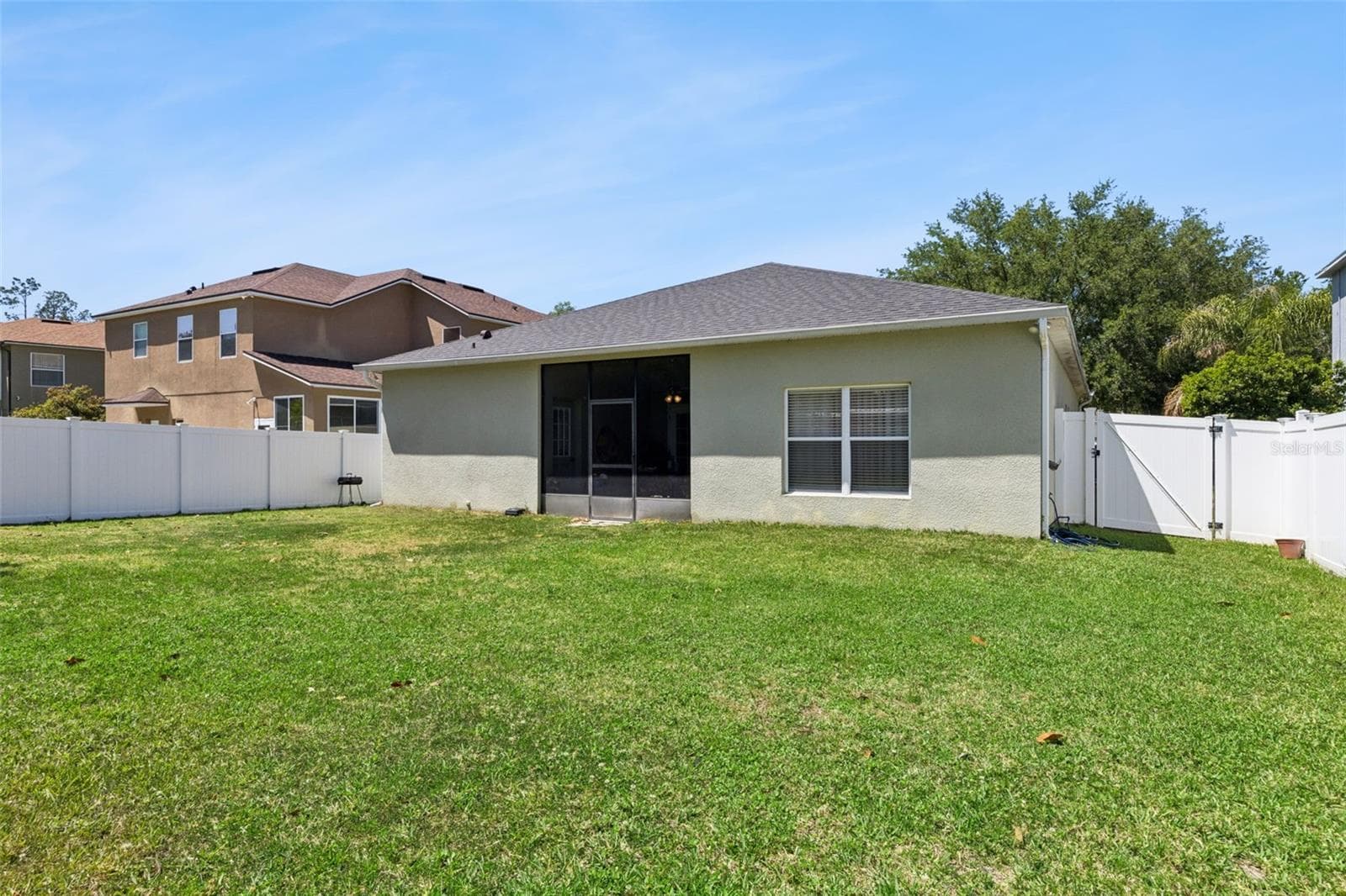 Single Family Residence at 6220 BELDON DR, MOUNT DORA, photo 24 of 25