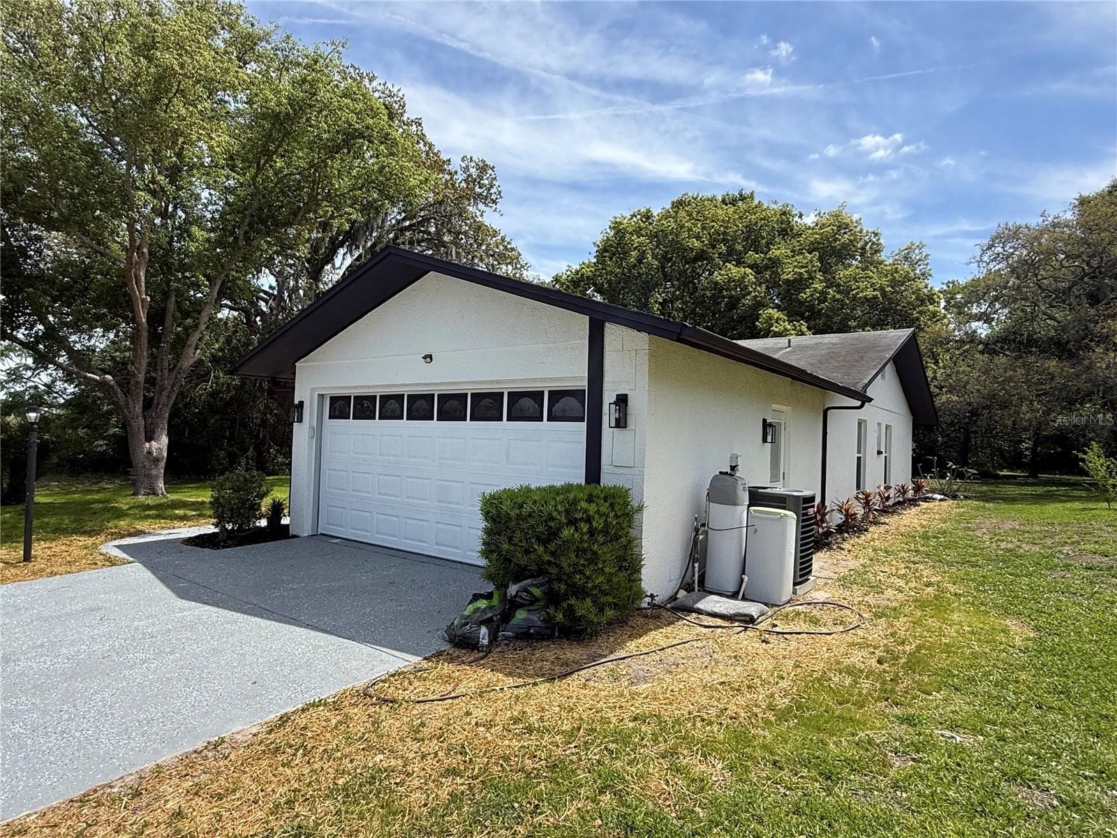 Single Family Residence at 10501 HARDWOOD CT, PORT RICHEY, photo 5 of 58