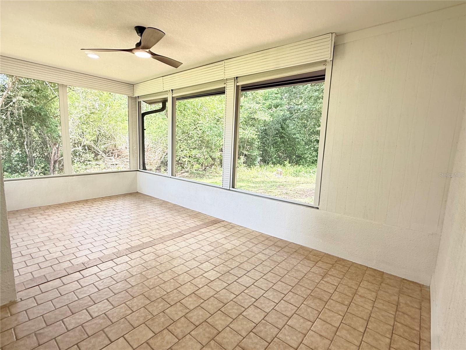 Screened Porch with Storm Rollers - 10501 HARDWOOD CT, PORT RICHEY