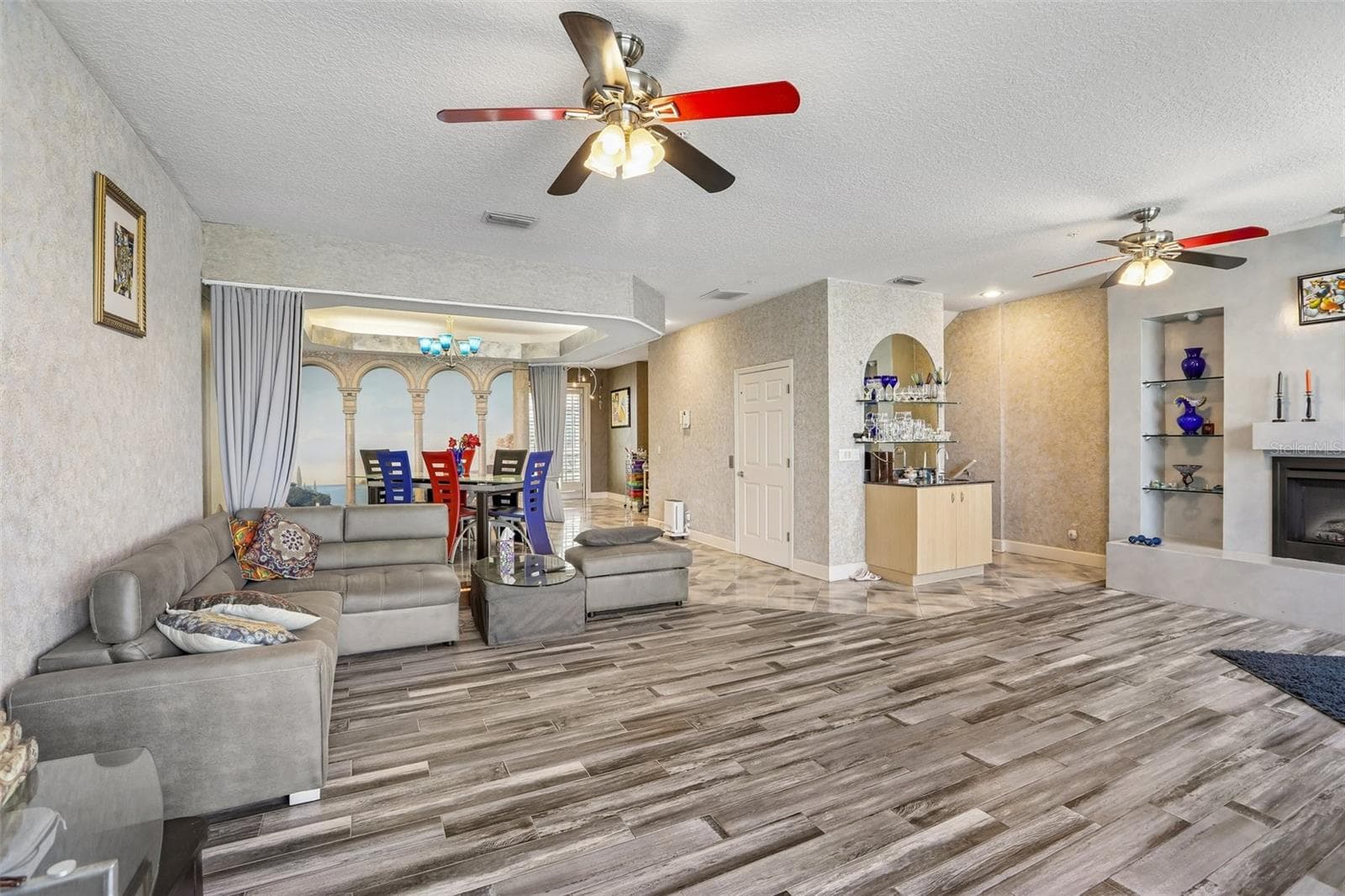 Townhouse at 113 YACHT CLUB CIR, NORTH REDINGTON BEACH, photo 7 of 47