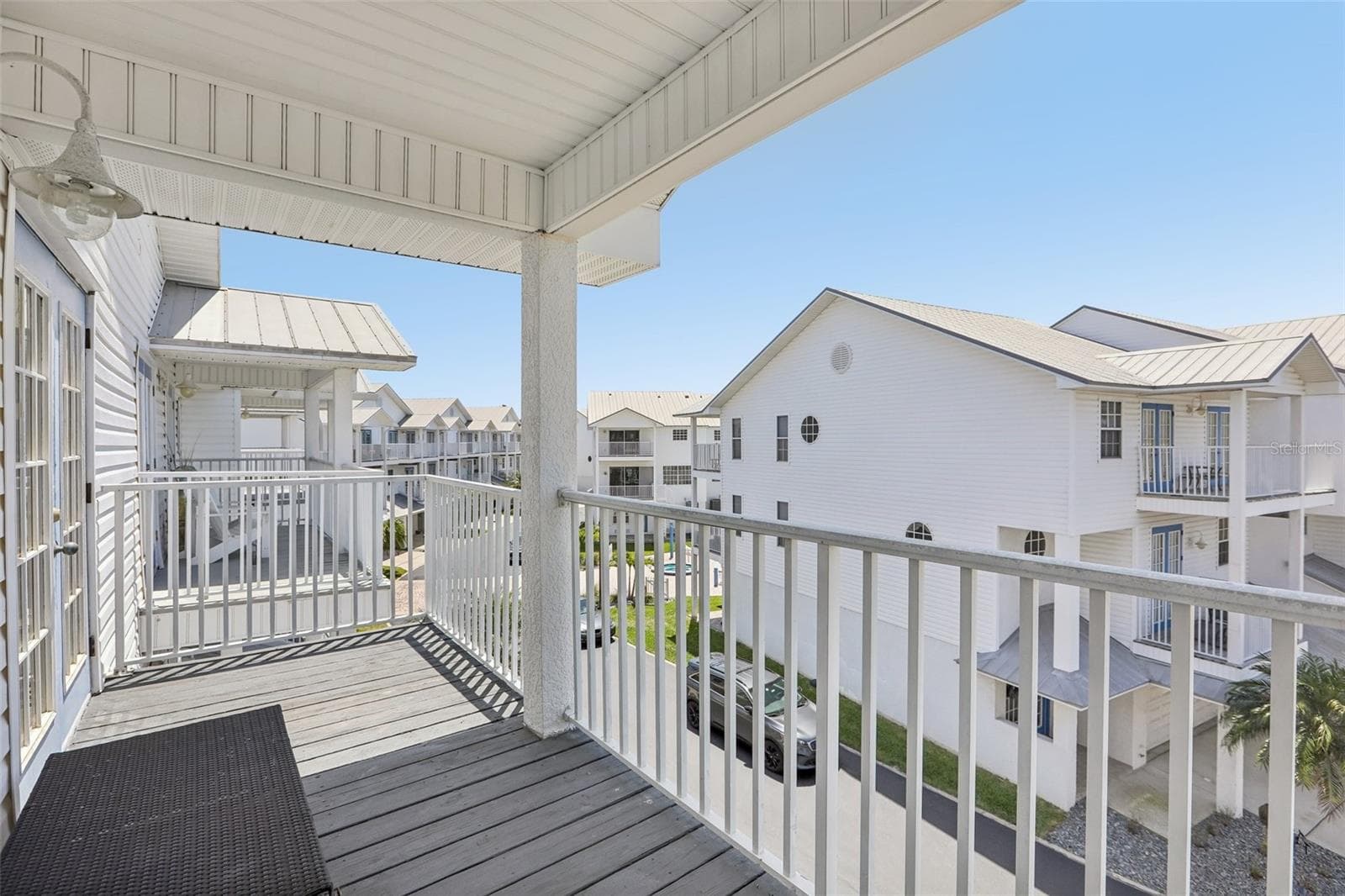 Townhouse at 113 YACHT CLUB CIR, NORTH REDINGTON BEACH, photo 34 of 47