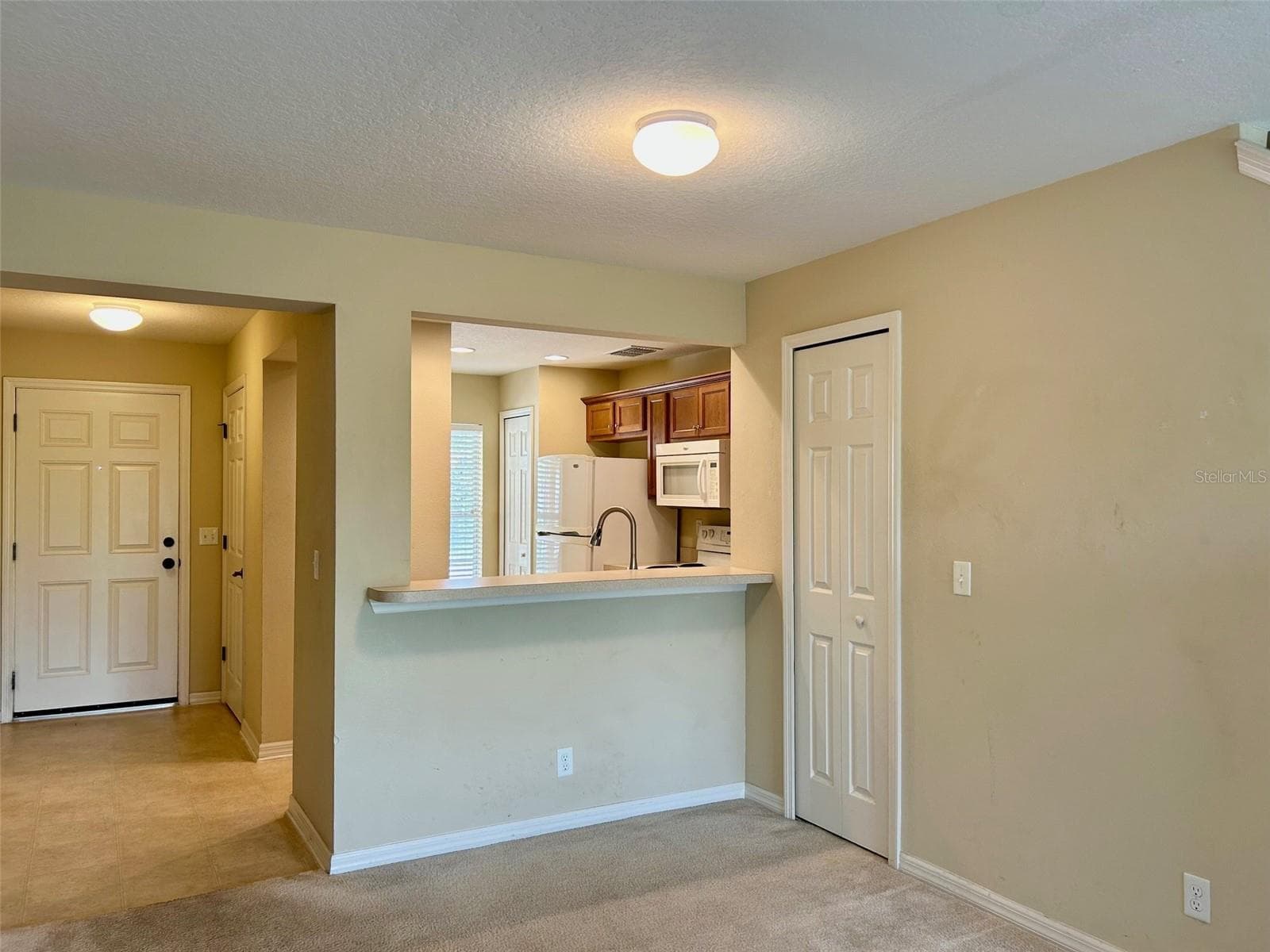 Dining Area - 2078 SUN DOWN DR, CLEARWATER