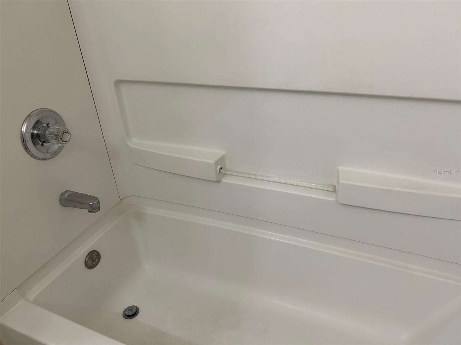 Primary Bathroom - 2078 SUN DOWN DR, CLEARWATER