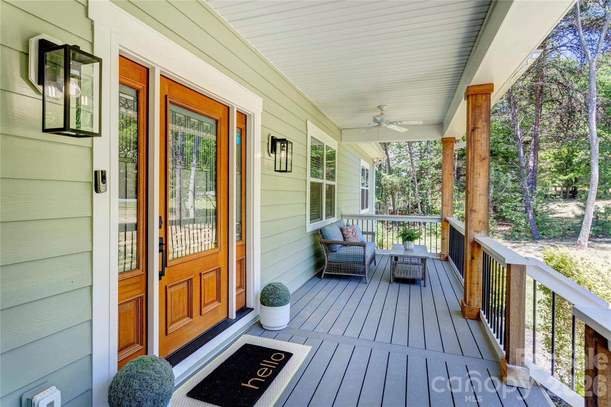 Large trex deck - Charlotte