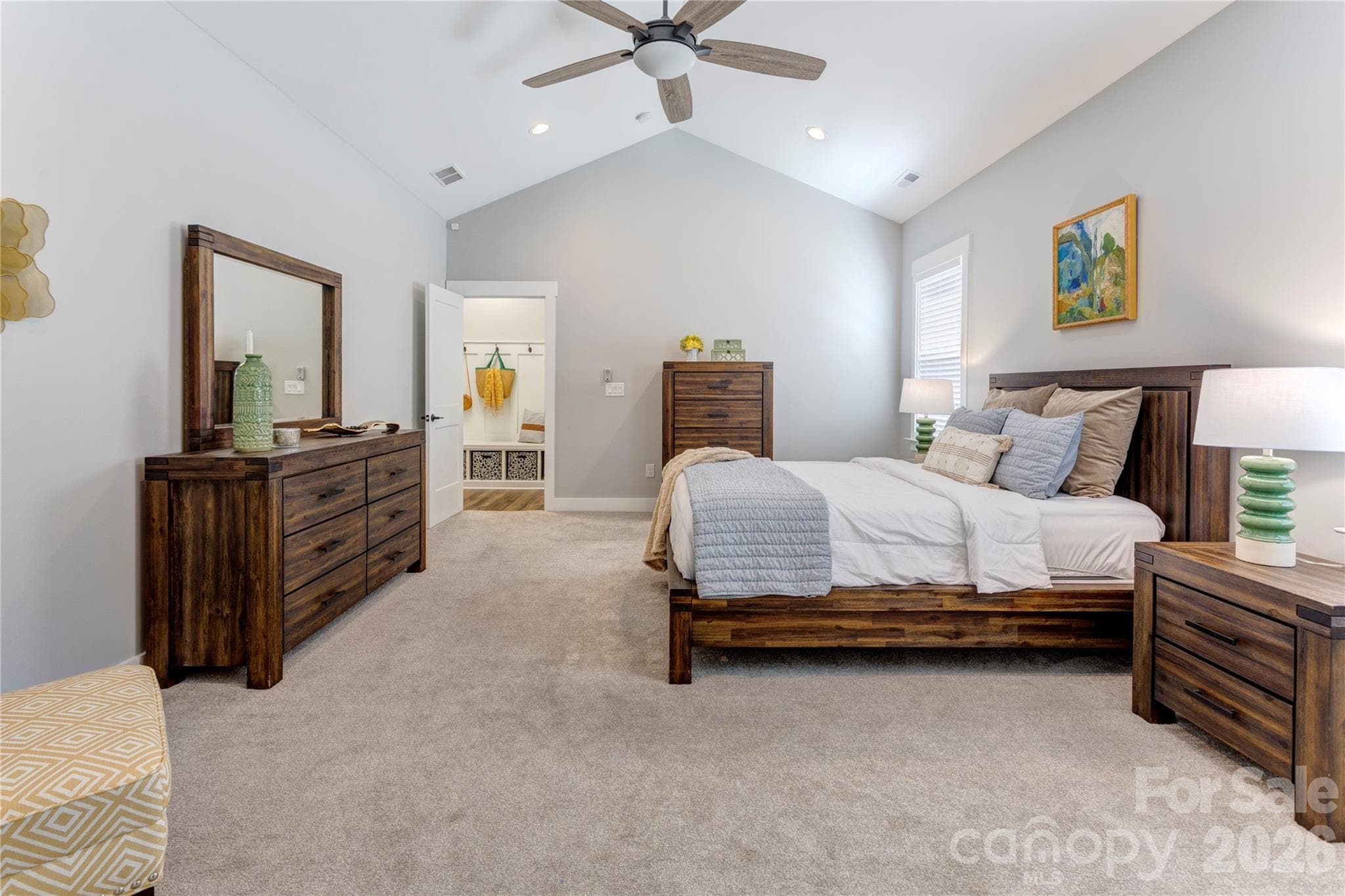 Primary bedroom with cathedral ceiling - Charlotte