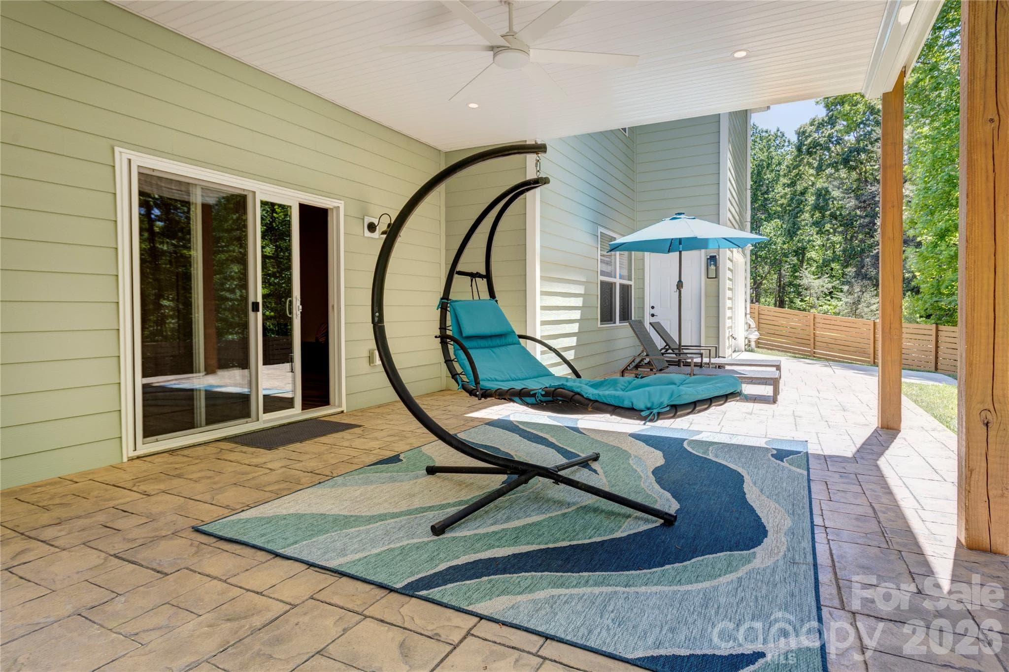 Downstairs covered patio - Charlotte