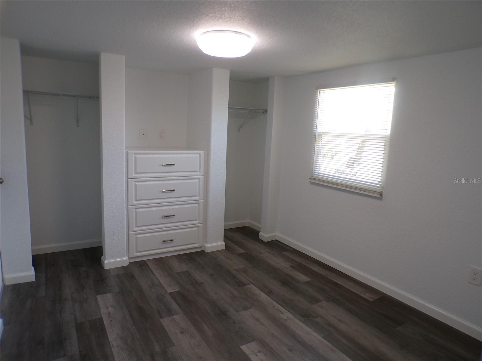 Manufactured Home at 206 RAVENNA ST N, NOKOMIS, photo 18 of 26