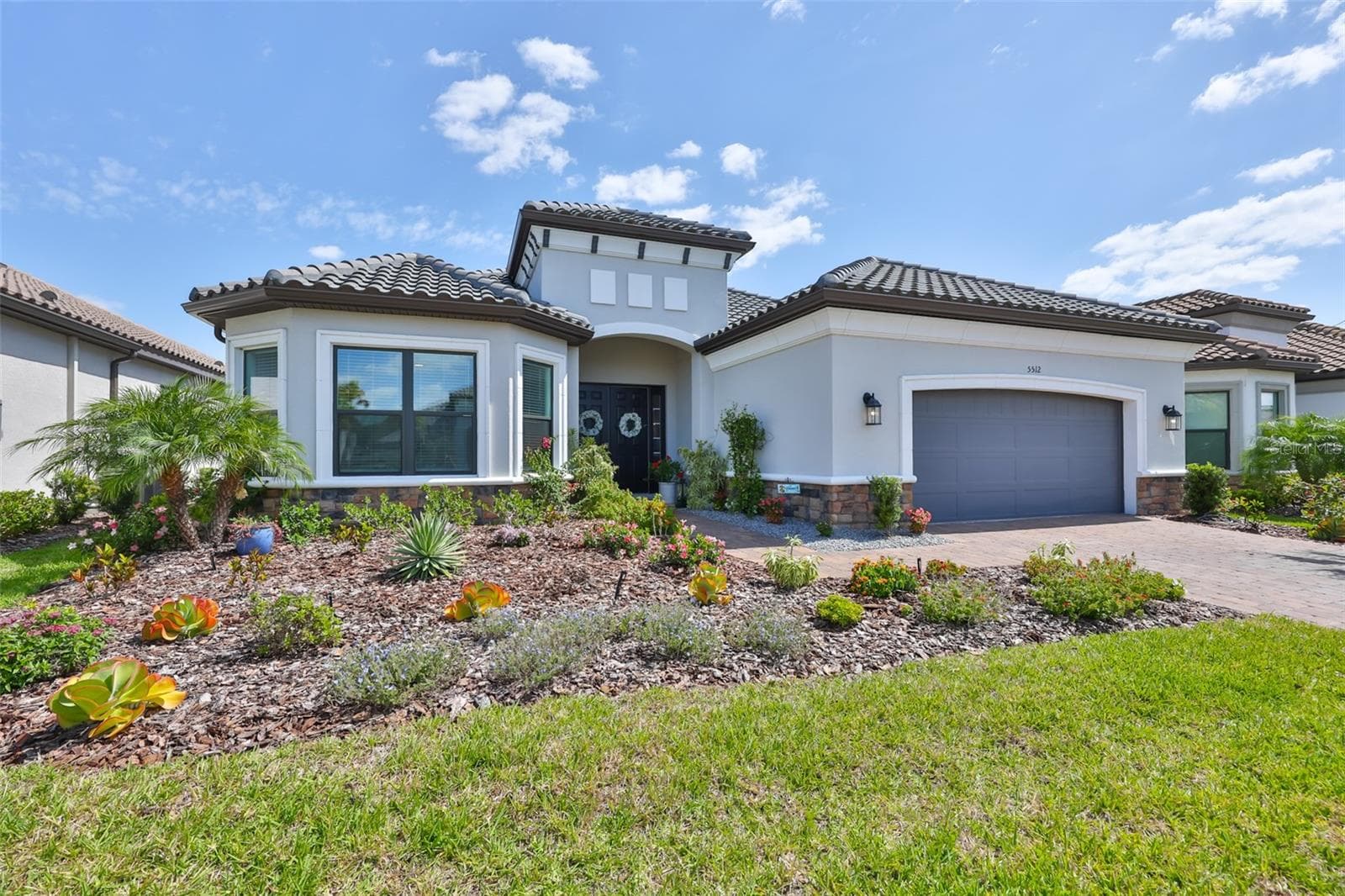 Single Family Residence at 5512 CASERTA CT, PALMETTO, photo 2 of 58
