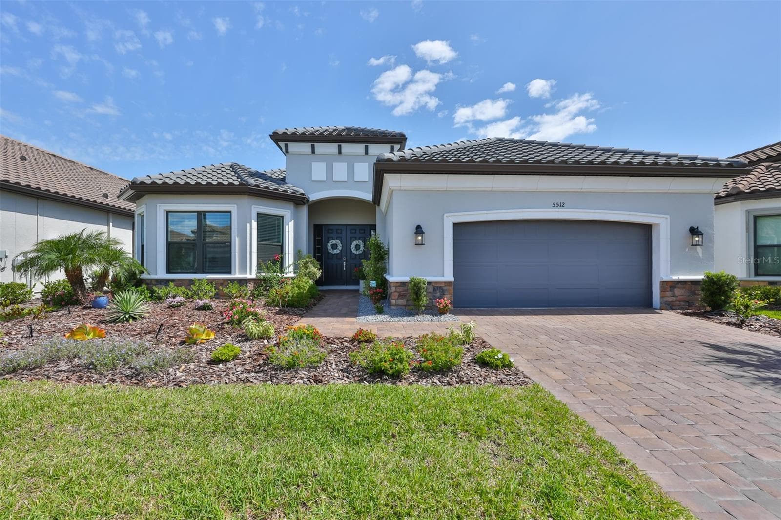 Single Family Residence at 5512 CASERTA CT, PALMETTO, photo 4 of 58