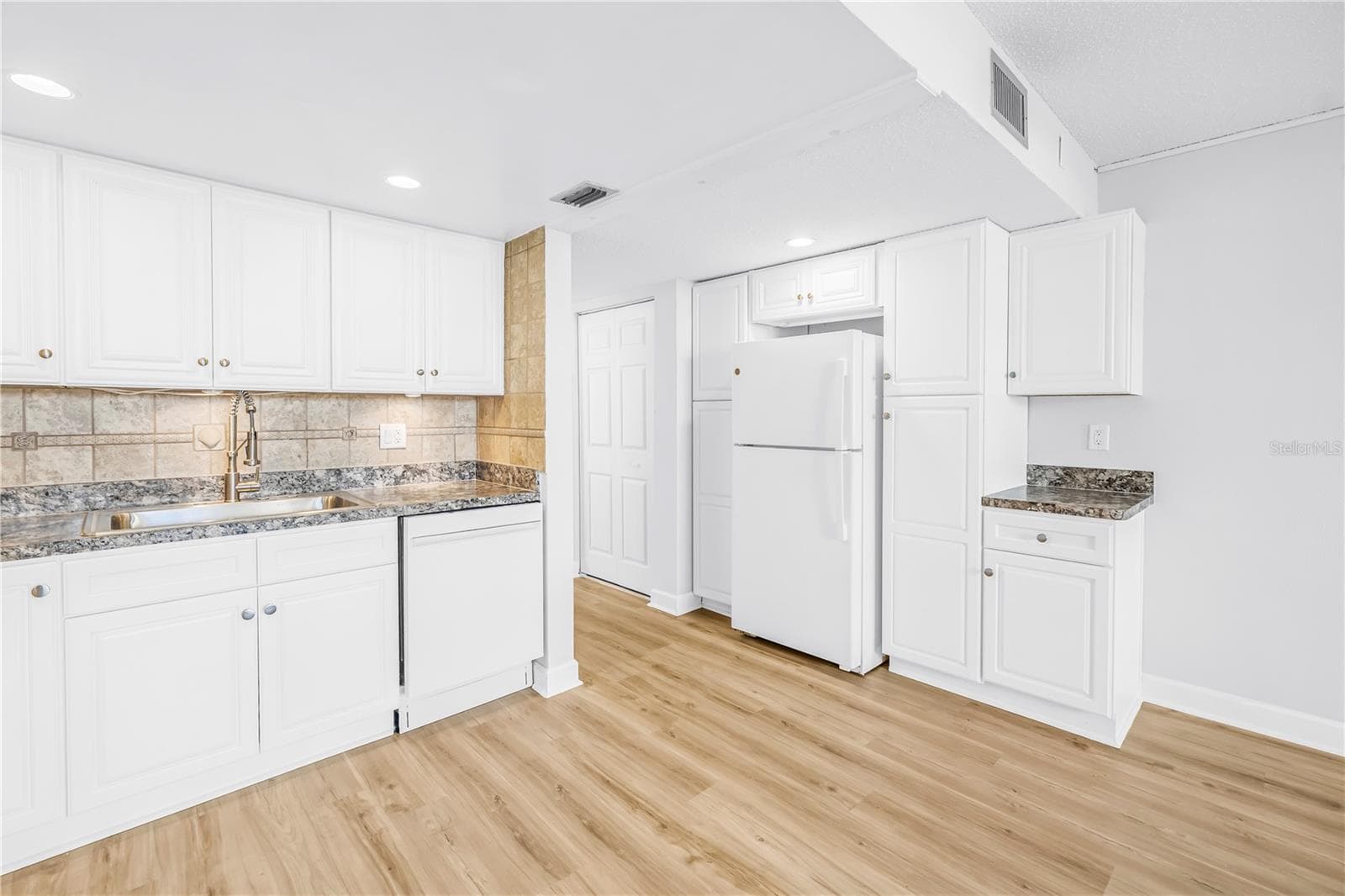 Condominium at 7625 SUN ISLAND DR S #106, SOUTH PASADENA, photo 5 of 50