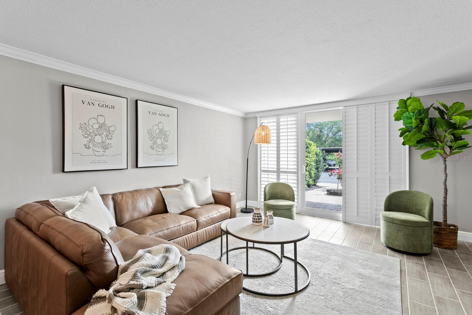 Living Room - 100 OAKMONT LN #105, BELLEAIR