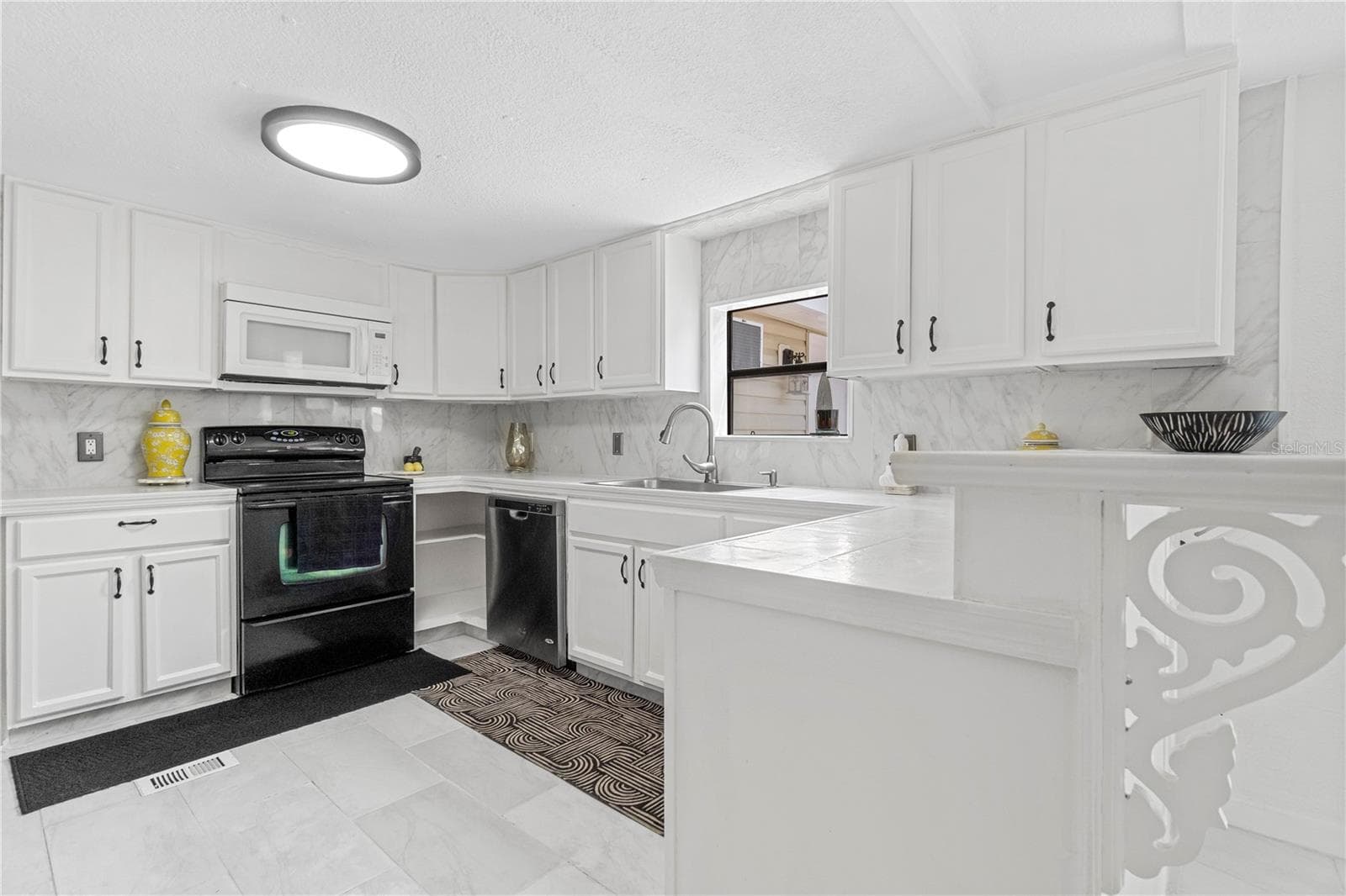 Kitchen - 8356 W TAWNY ROSE LN, CRYSTAL RIVER