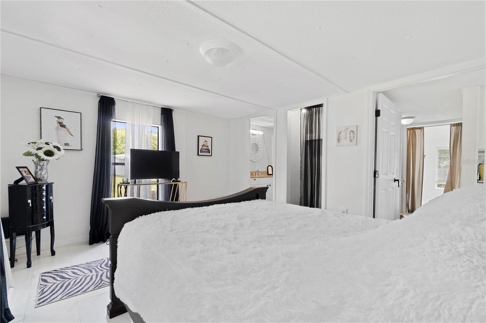 Master Bedroom - 8356 W TAWNY ROSE LN, CRYSTAL RIVER