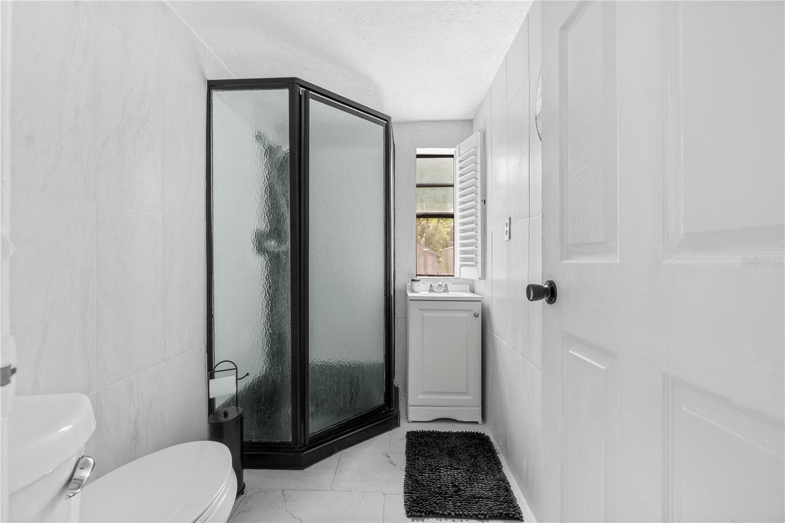 Guest Bathroom - 8356 W TAWNY ROSE LN, CRYSTAL RIVER