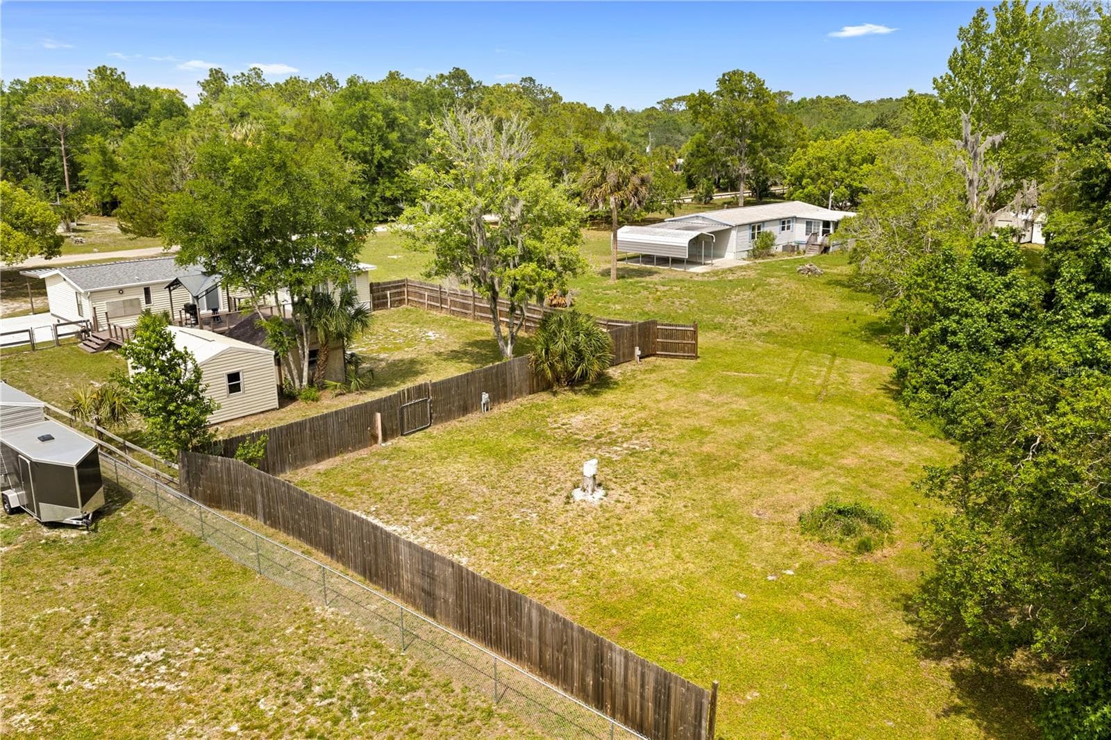 Manufactured Home at 8356 W TAWNY ROSE LN, CRYSTAL RIVER, photo 54 of 63