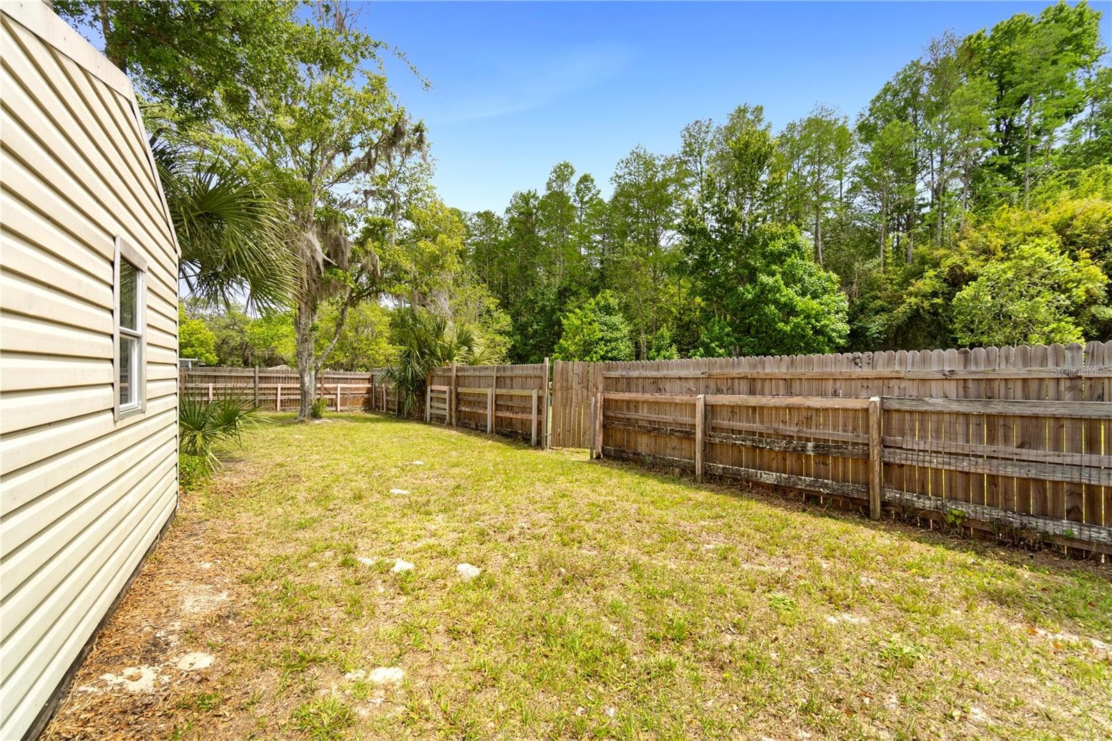 Manufactured Home at 8356 W TAWNY ROSE LN, CRYSTAL RIVER, photo 55 of 63