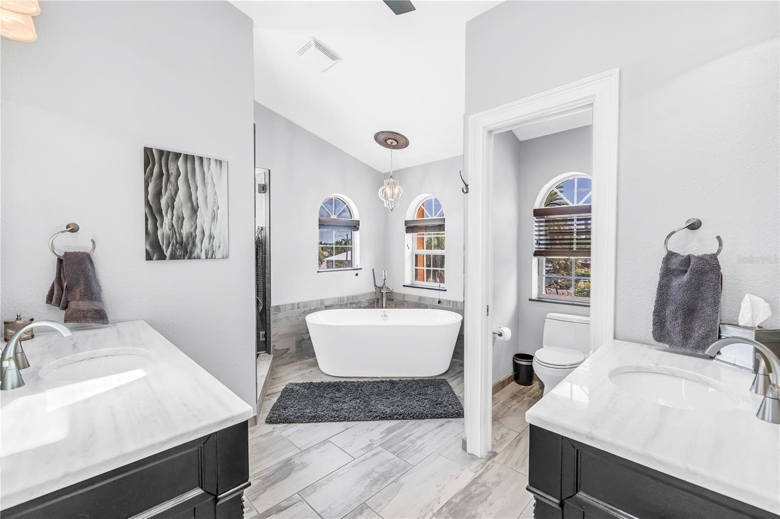 Single Family Residence at 3945 POINSETTIA DR, ST PETE BEACH, photo 11 of 96