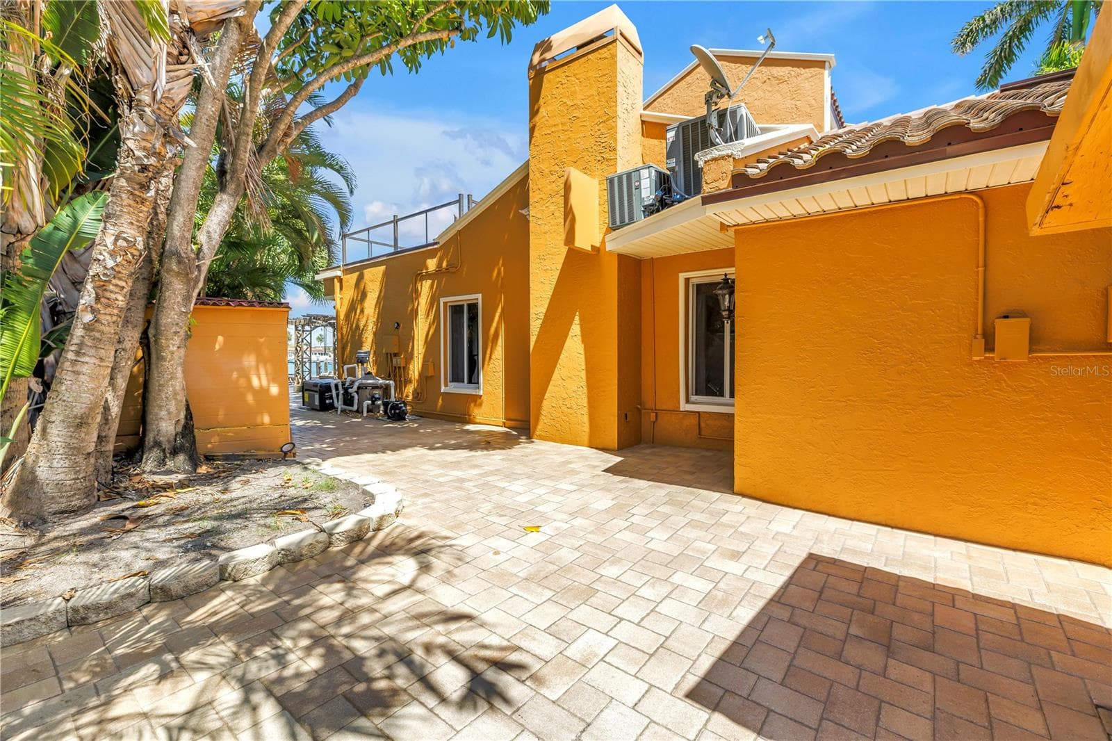 Single Family Residence at 3945 POINSETTIA DR, ST PETE BEACH, photo 72 of 96