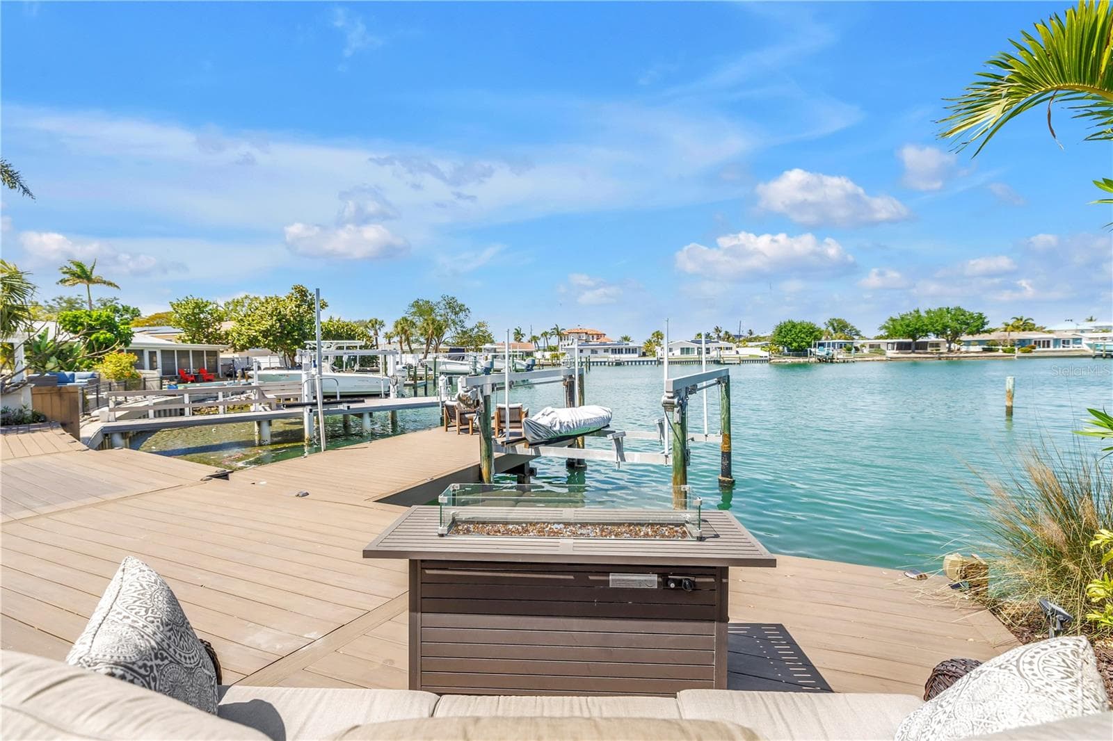 Single Family Residence at 3945 POINSETTIA DR, ST PETE BEACH, photo 21 of 96
