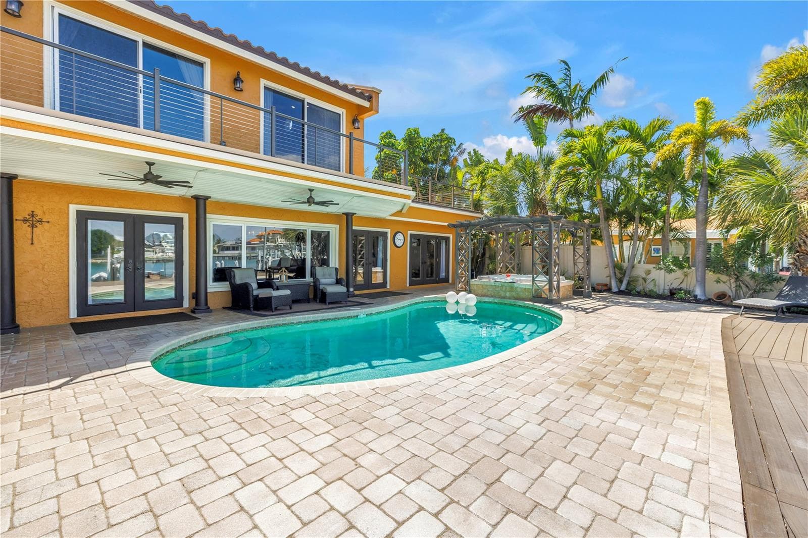 Single Family Residence at 3945 POINSETTIA DR, ST PETE BEACH, photo 83 of 96