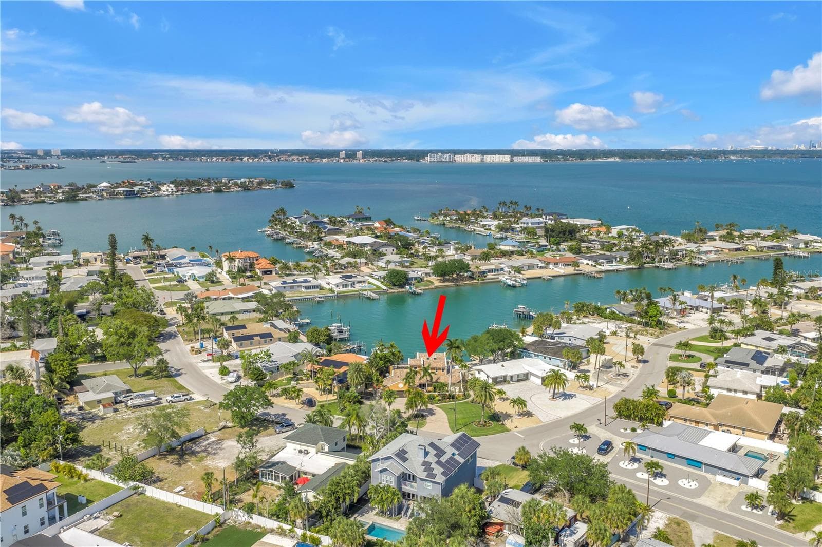 Single Family Residence at 3945 POINSETTIA DR, ST PETE BEACH, photo 89 of 96
