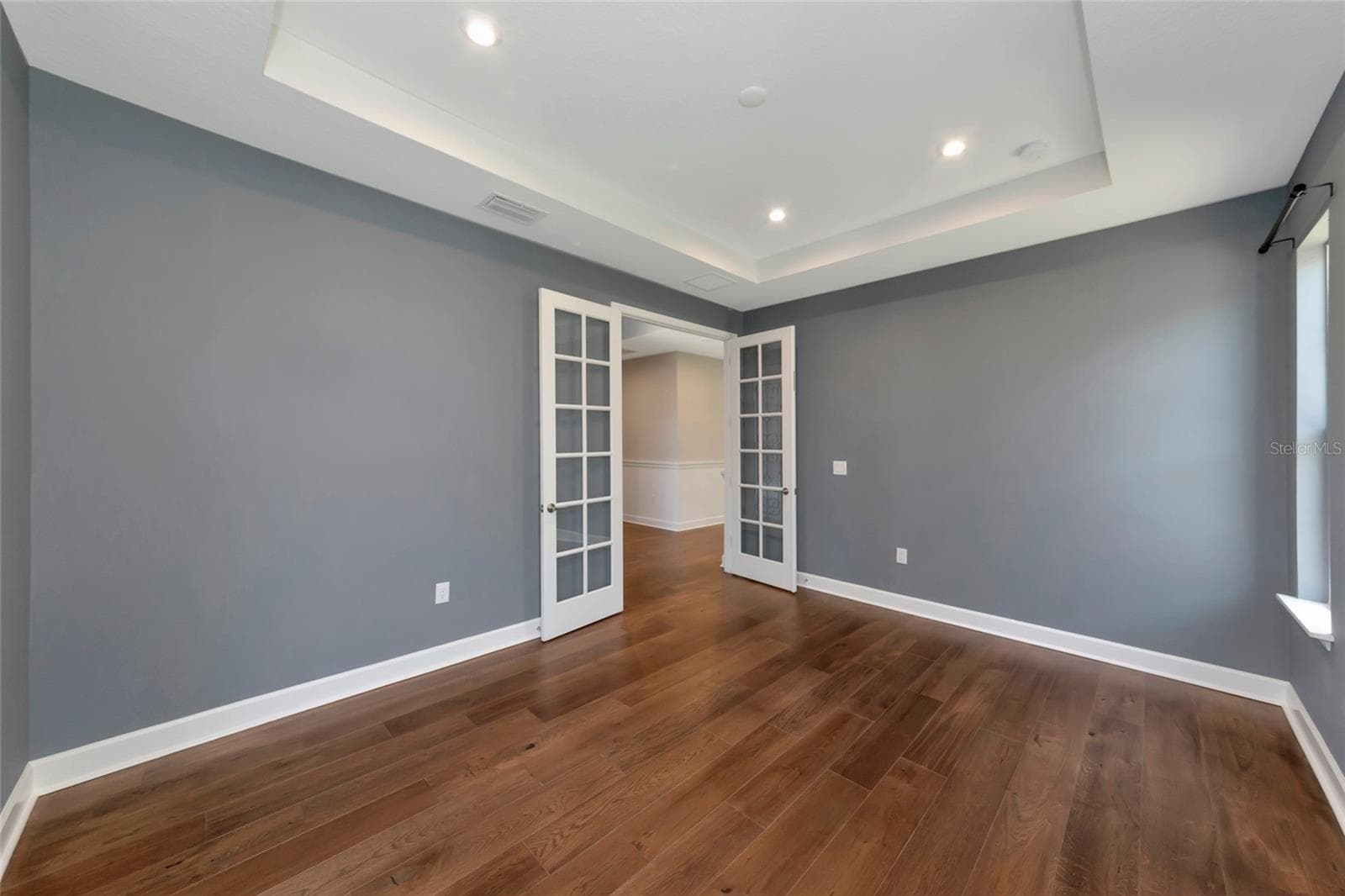Single Family Residence at 10187 MILKY WAY CIR, SARASOTA, photo 3 of 93