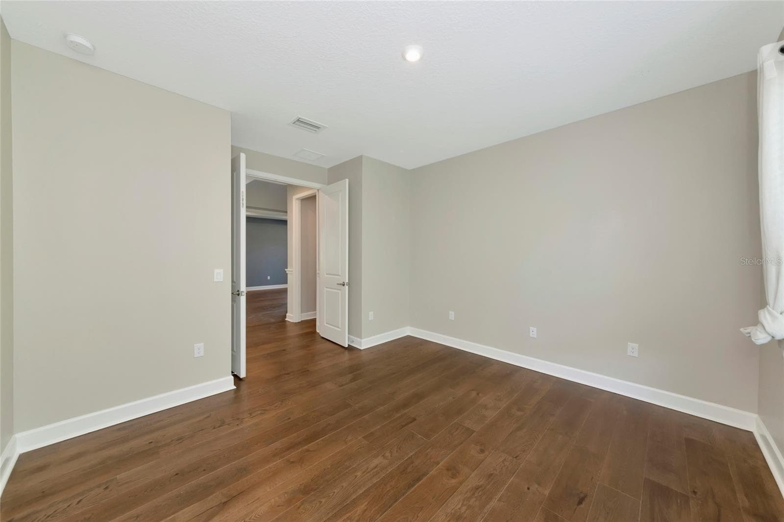 Single Family Residence at 10187 MILKY WAY CIR, SARASOTA, photo 7 of 93