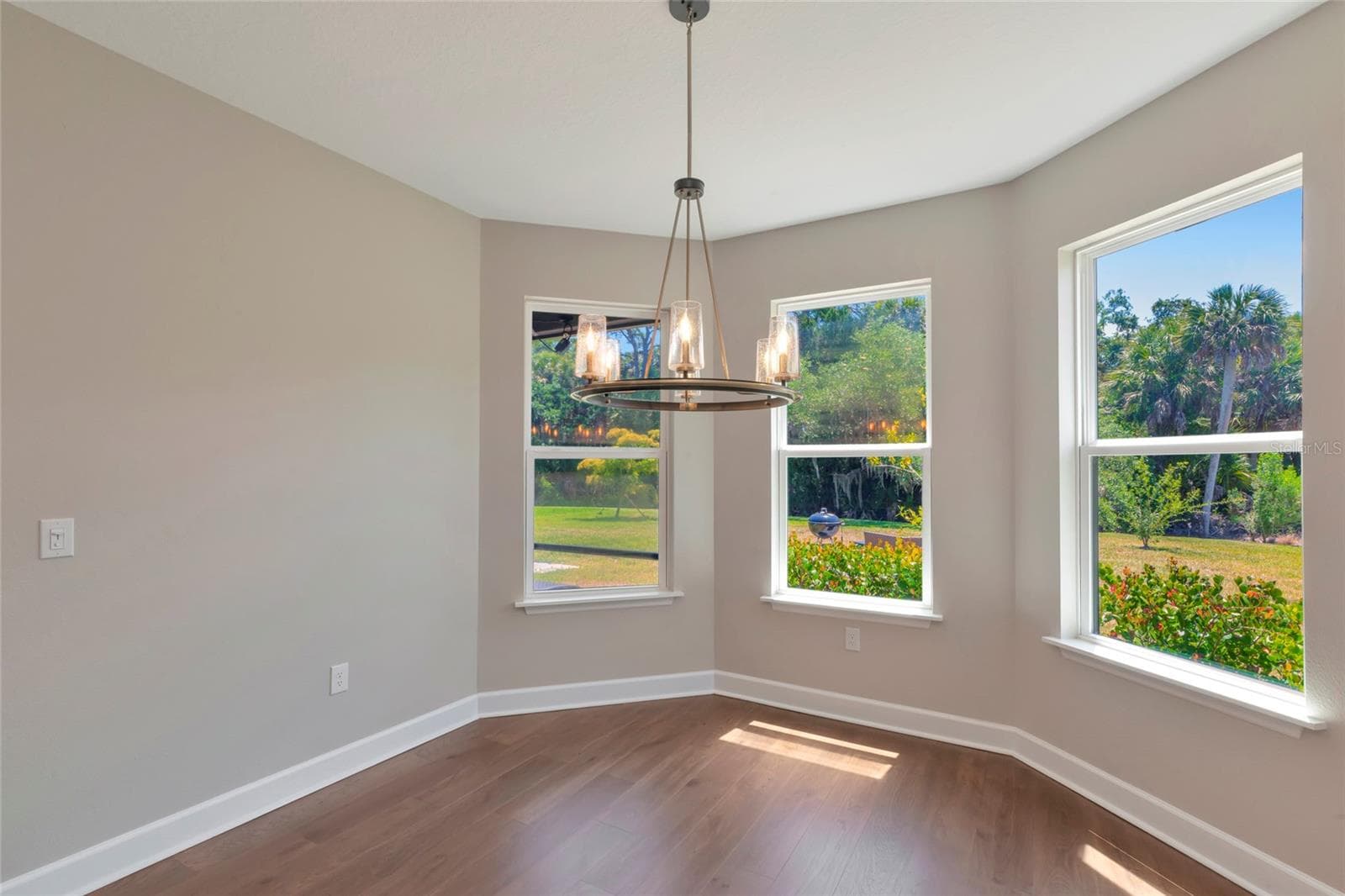 Single Family Residence at 10187 MILKY WAY CIR, SARASOTA, photo 19 of 93