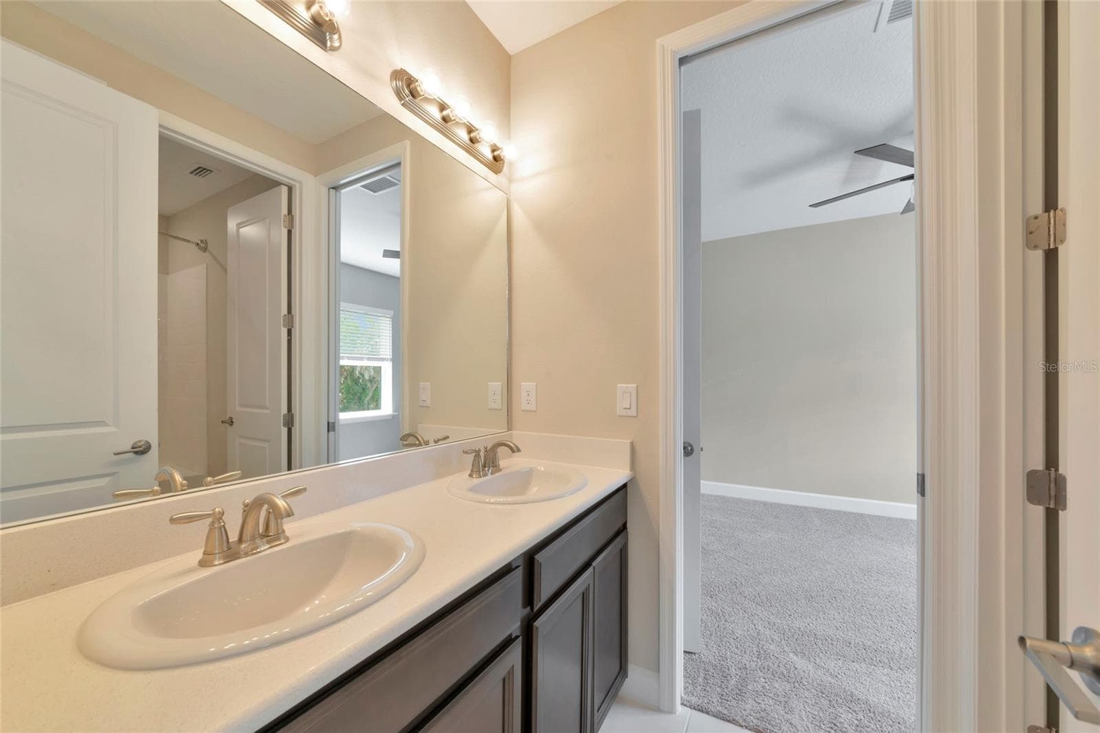 Single Family Residence at 10187 MILKY WAY CIR, SARASOTA, photo 41 of 93