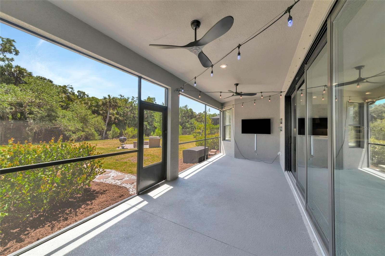 Single Family Residence at 10187 MILKY WAY CIR, SARASOTA, photo 54 of 93