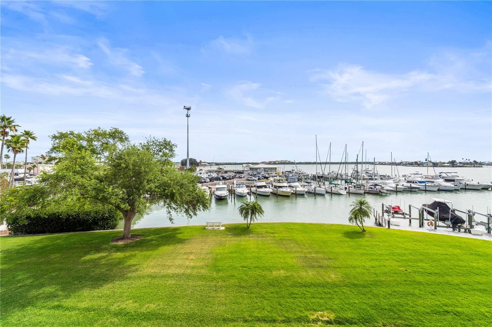 Condominium at 425 150TH AVE #2303, MADEIRA BEACH, photo 25 of 69