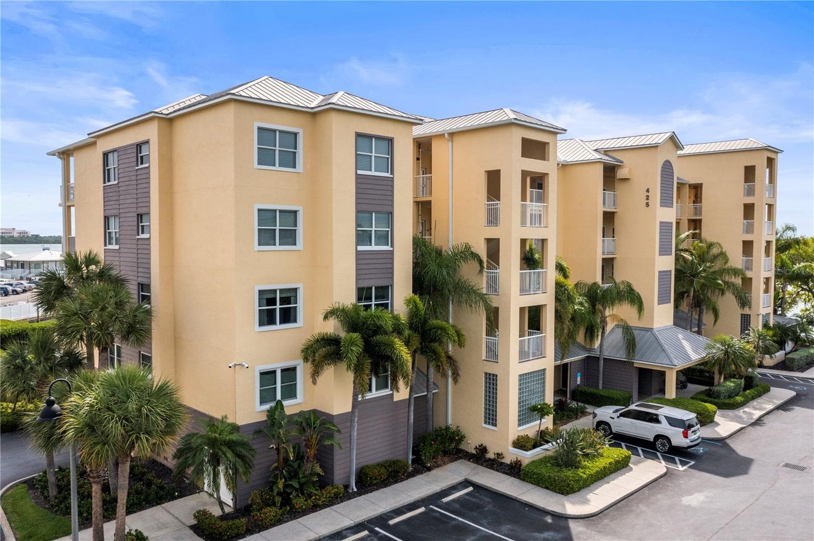 Condominium at 425 150TH AVE #2303, MADEIRA BEACH, photo 58 of 69