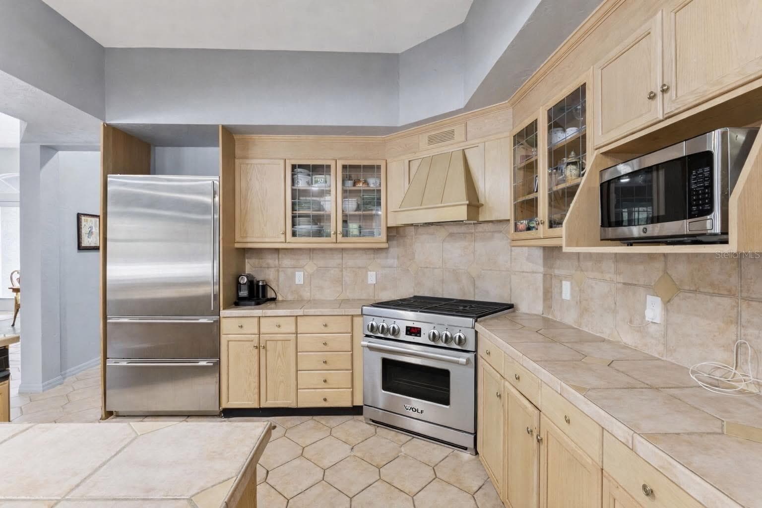Single Family Residence at 33015 SAHARA CT, SORRENTO, photo 10 of 17